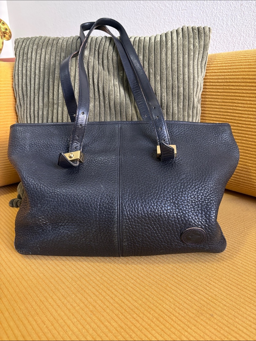 Dooney & Bourke vintage pebble leather satchel black 90s DISTRESSED USED minimal